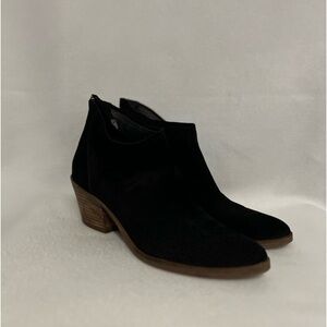 Dolce Vita Size 8.5 Leather Suede Black Booties